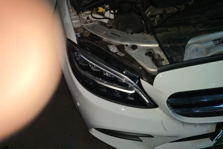 Used Mercedes-Benz C-Class 2019 C 260 Sport Edition Right Front Headlight