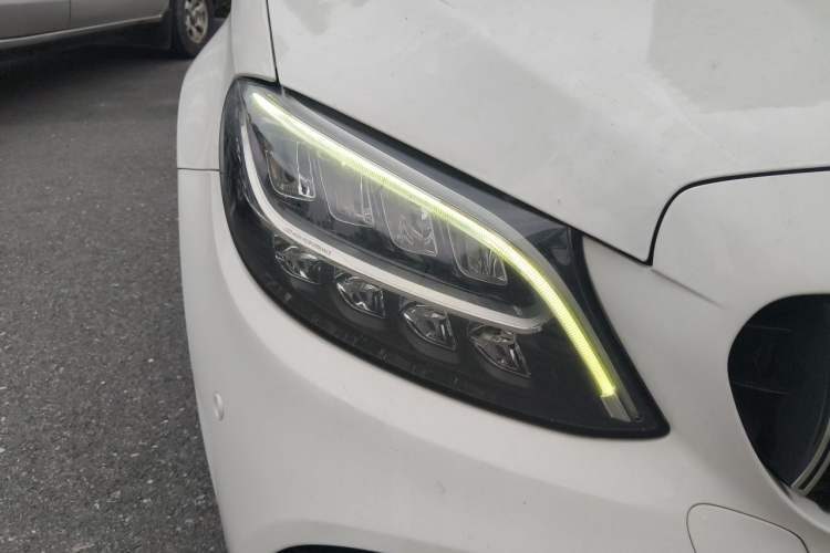 Used Mercedes-Benz C-Class 2019 C 260 Sport Edition Right Front Headlight