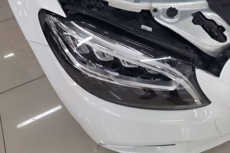 Used Mercedes-Benz C-Class 2019 C 180 L Fashion Edition Sport Version Right Front Headlight