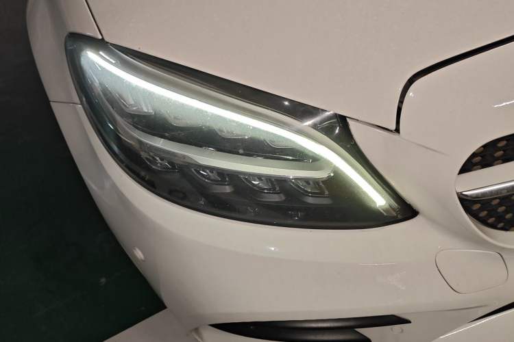 Used Mercedes-Benz C-Class 2019 C 260 Coupe Right Front Headlight