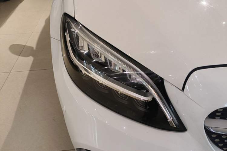 Used Mercedes-Benz C-Class 2019 Updated C 260 L Right Front Headlight