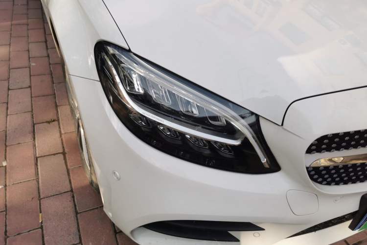 Used Mercedes-Benz C-Class 2019 C 260 L Sport Edition Right Front Headlight