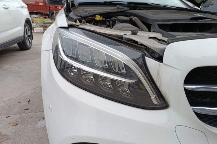 Used Mercedes-Benz C-Class 2019 C 260 Sport Edition Right Front Headlight