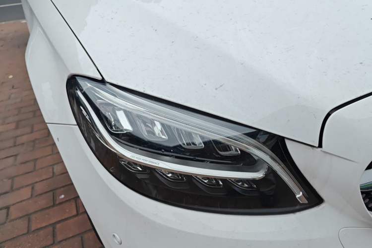 Used Mercedes-Benz C-Class 2019 C 180 L Fashion Edition Sport Version Right Front Headlight
