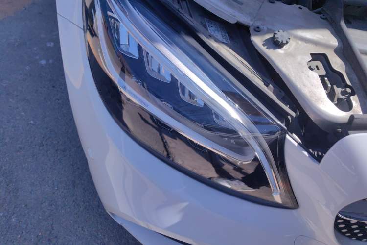 Used Mercedes-Benz C-Class 2019 Restyled C 260 L Sport Edition Right Front Headlight