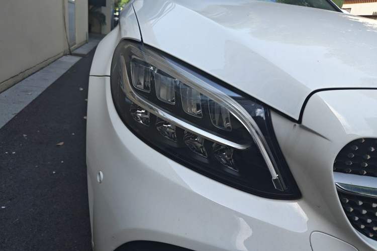 Used Mercedes-Benz C-Class 2019 C 260 L Sport Edition Right Front Headlight