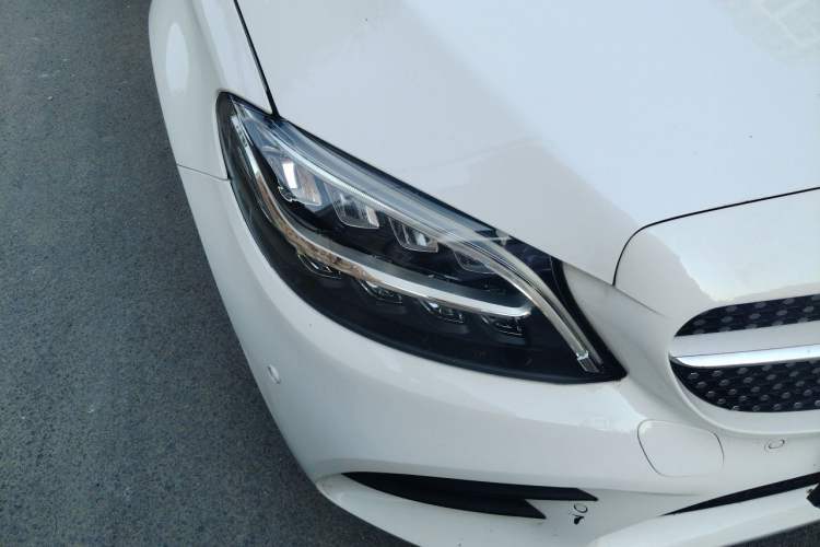 Used Mercedes-Benz C-Class 2019 C 260 L Sport Edition Right Front Headlight
