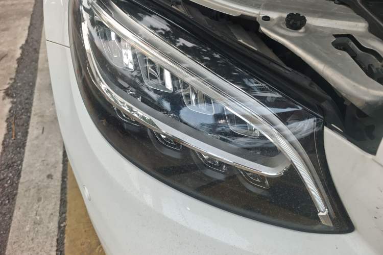 Used Mercedes-Benz C-Class 2019 Restyled C 260 L Sport Edition Right Front Headlight