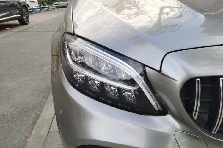 Used Mercedes-Benz C-Class 2019 C 260 Sport Edition Right Front Headlight
