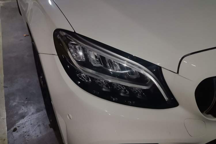 Used Mercedes-Benz C-Class 2019 C 260 L Sport Edition Right Front Headlight
