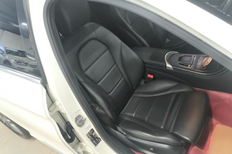 Used Mercedes-Benz C-Class 2019 C 180 L Fashion Edition Sport Version Right Front Seat