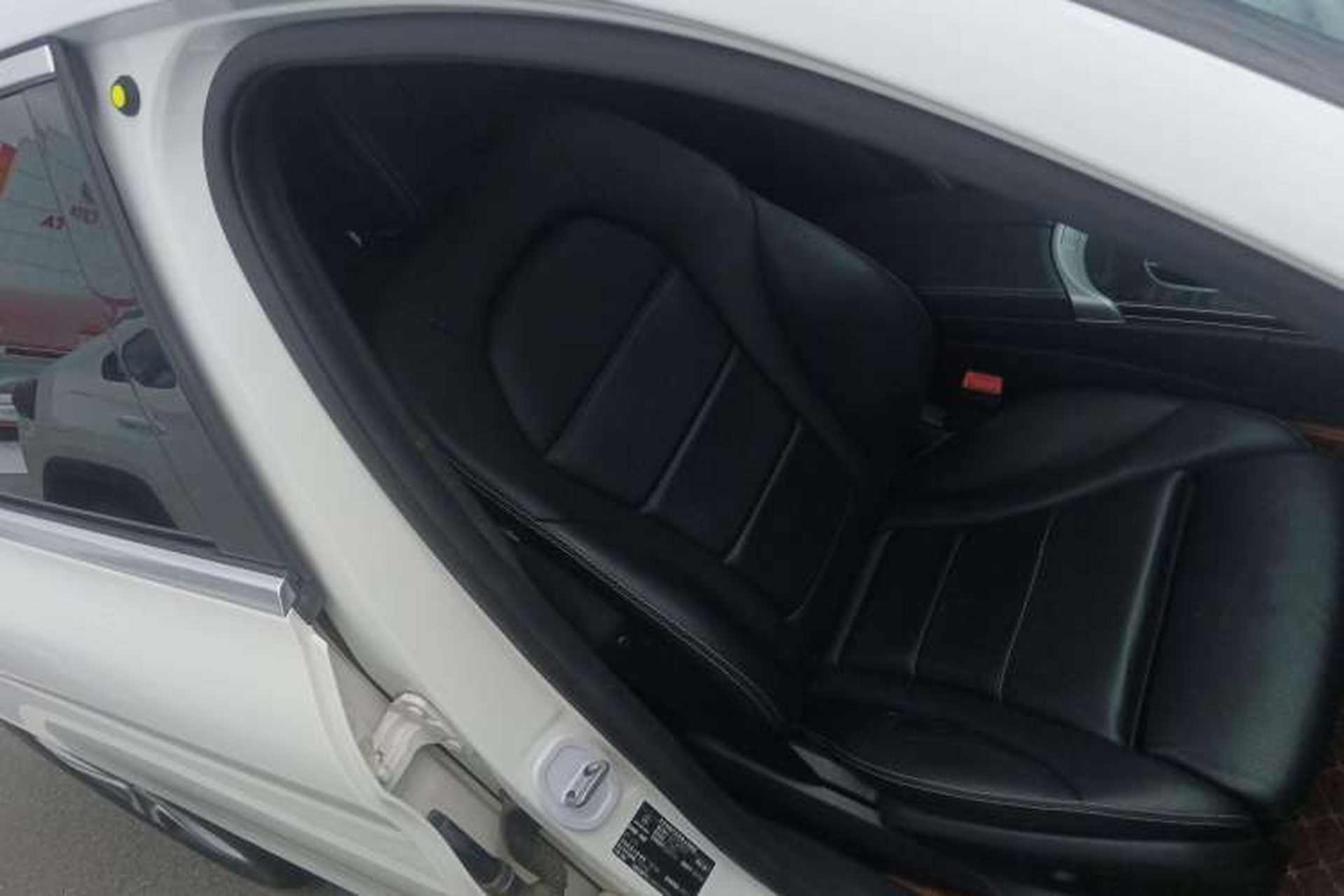 Used Mercedes-Benz C-Class 2019 Restyled C 260 L Sport Edition Right Front Seat