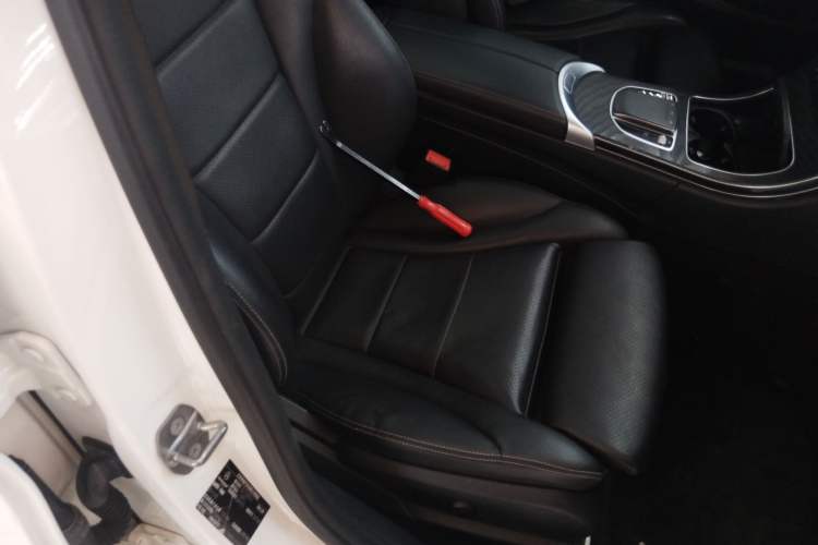Used Mercedes-Benz C-Class 2019 Restyled C 260 L Sport Edition Right Front Seat