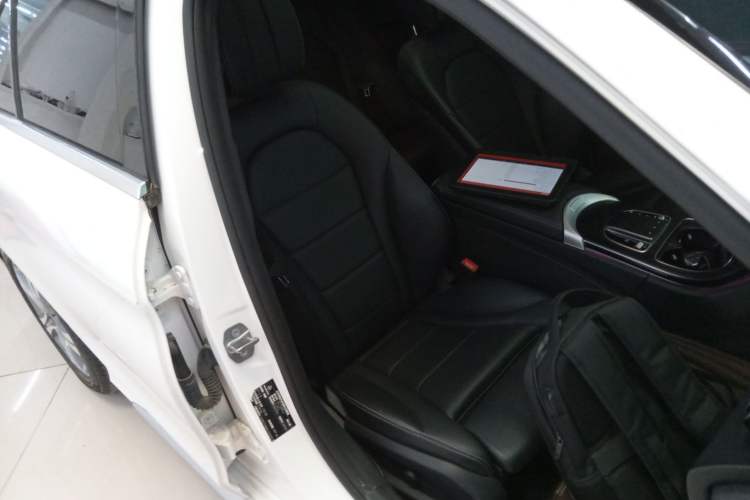 Used Mercedes-Benz C-Class 2019 C 260 L Sport Edition Right Front Seat