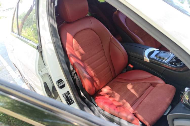 Used Mercedes-Benz C-Class 2019 C 260 Sport Edition Right Front Seat