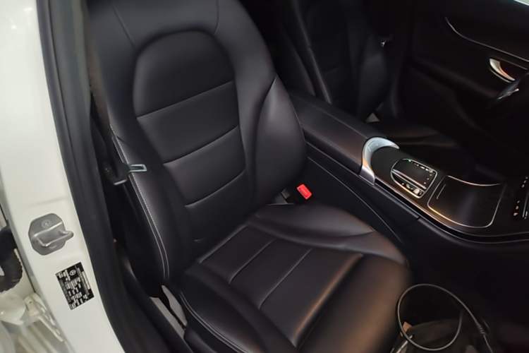 Used Mercedes-Benz C-Class 2019 C 260 L Sport Edition Right Front Seat