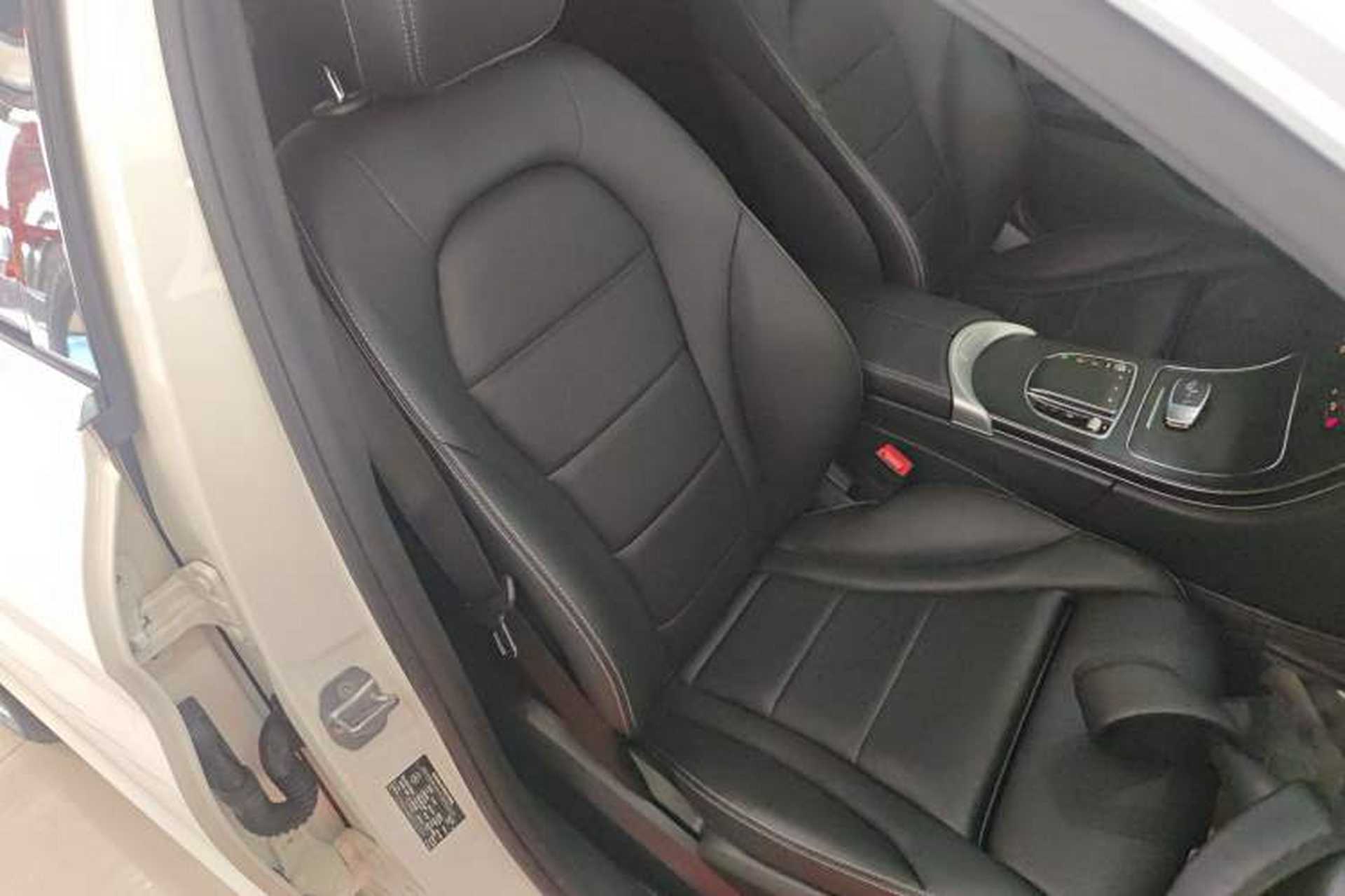 Used Mercedes-Benz C-Class 2019 C 180 L Fashion Edition Sport Version Right Front Seat