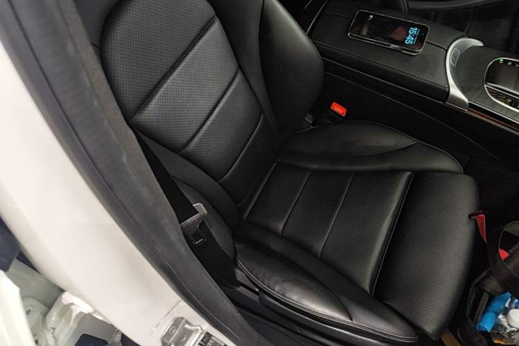 Used Mercedes-Benz C-Class 2019 Restyled C 260 L Sport Edition Right Front Seat