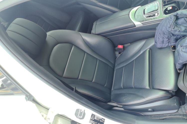 Used Mercedes-Benz C-Class 2019 Restyled C 260 L Sport Edition Right Front Seat