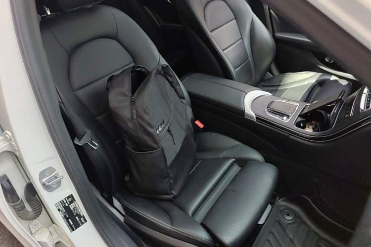 Used Mercedes-Benz C-Class 2019 C 180 L Fashion Edition Sport Version Right Front Seat