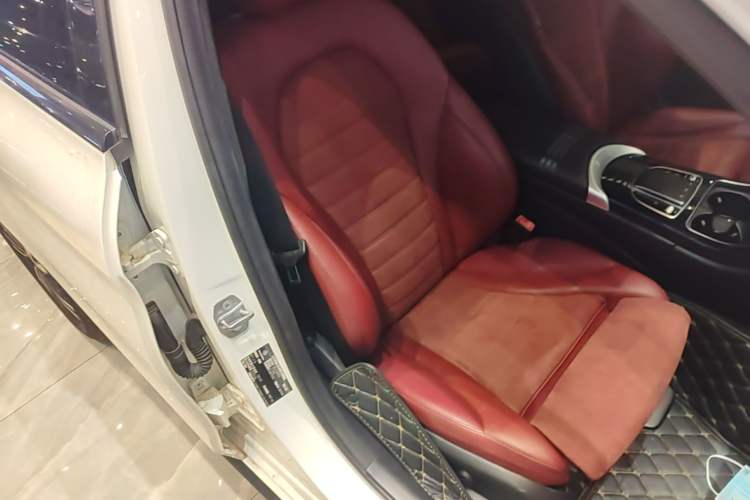 Used Mercedes-Benz C-Class 2019 C 260 Sport Edition Right Front Seat