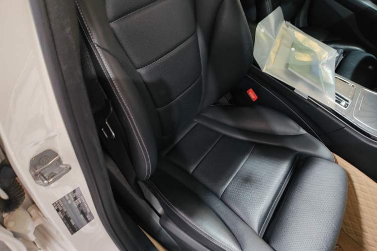 Used Mercedes-Benz C-Class 2019 Restyled C 260 L Sport Edition Right Front Seat