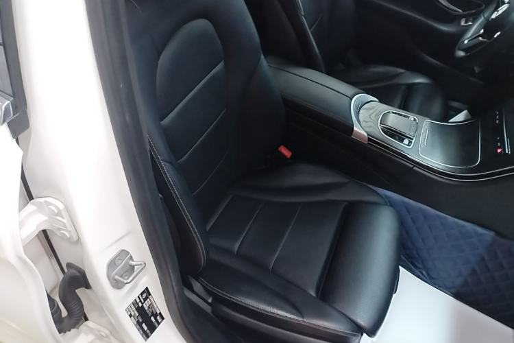 Used Mercedes-Benz C-Class 2019 Restyled C 260 L Sport Edition Right Front Seat