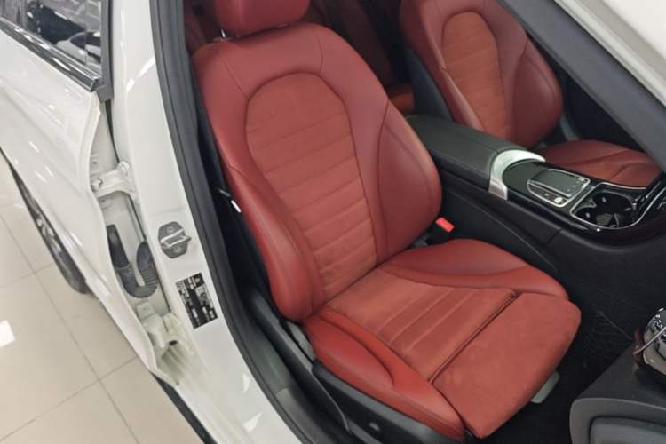 Used Mercedes-Benz C-Class 2019 C 260 Sport Edition Right Front Seat