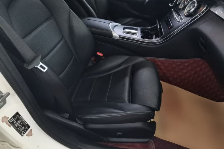 Used Mercedes-Benz C-Class 2019 C 180 L Fashion Edition Sport Version Right Front Seat