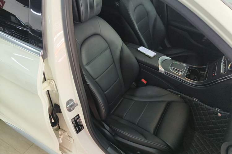 Used Mercedes-Benz C-Class 2019 Restyled C 260 L Sport Edition Right Front Seat