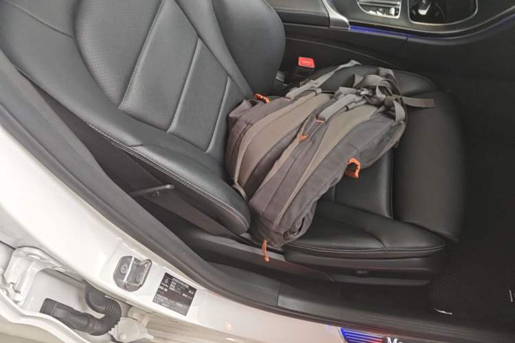 Used Mercedes-Benz C-Class 2019 Restyled C 260 L Sport Edition Right Front Seat