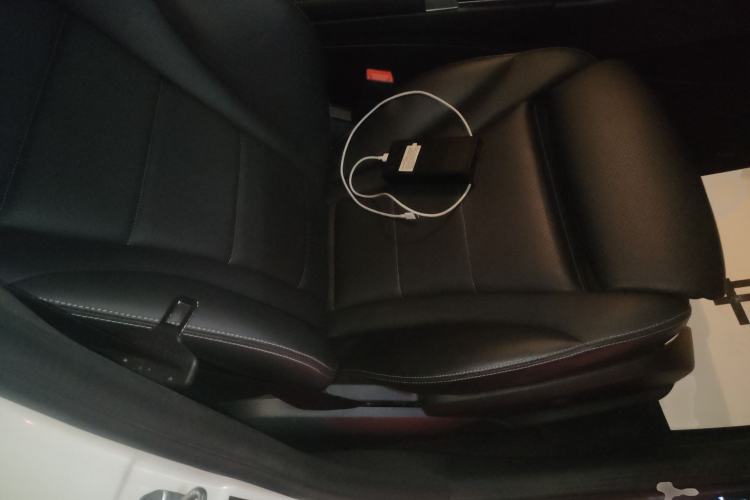 Used Mercedes-Benz C-Class 2019 Restyled C 260 L Sport Edition Right Front Seat