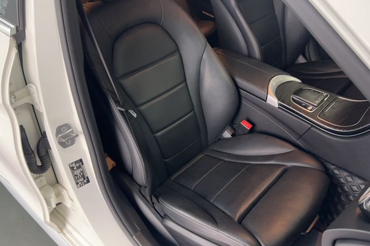 Used Mercedes-Benz C-Class 2019 C 260 L Sport Edition Right Front Seat