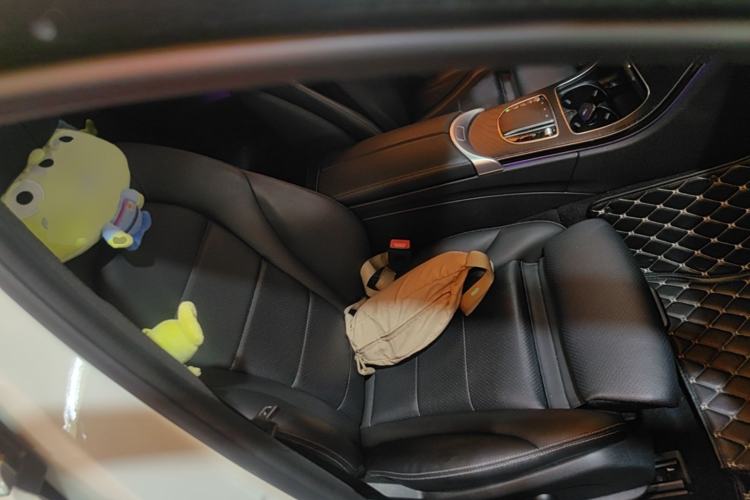 Used Mercedes-Benz C-Class 2019 Restyled C 260 L Sport Edition Right Front Seat