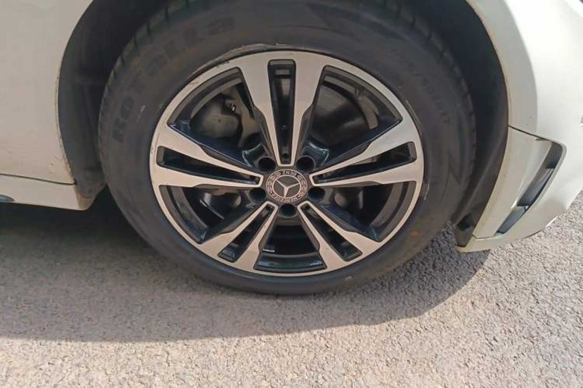 Used Mercedes-Benz C-Class 2019 C 260 Sport Edition Right Front Wheel Hub