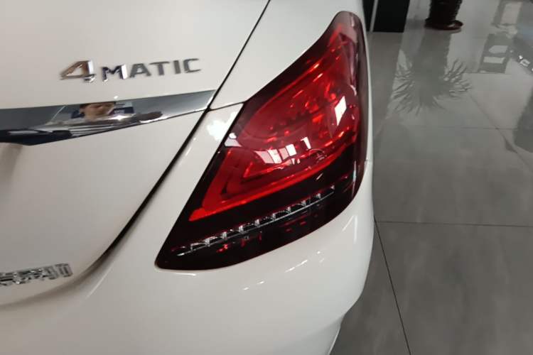 Used Mercedes-Benz C-Class 2019 Facelift C 260 L 4MATIC Sport Edition Right Rear Taillight
