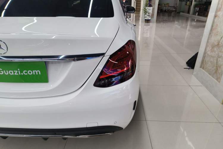 Used Mercedes-Benz C-Class 2019 C 180 L Fashion Edition Sport Version Right Rear Taillight