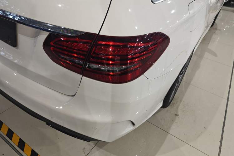Used Mercedes-Benz C-Class 2019 C 260 Estate Right Rear Taillight