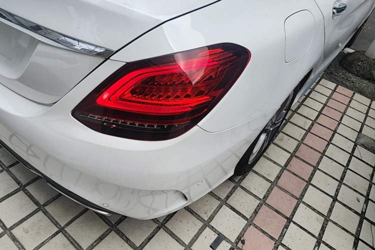 Used Mercedes-Benz C-Class 2019 C 260 L Sport Edition Right Rear Taillight