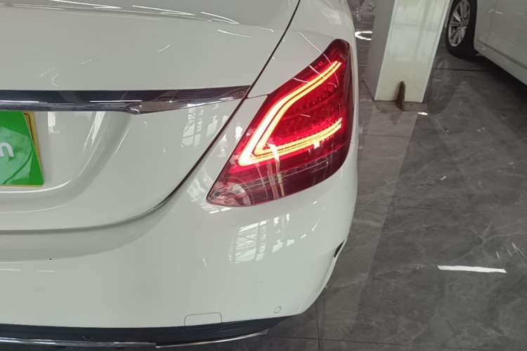 Used Mercedes-Benz C-Class 2019 Restyled C 260 L Sport Edition Right Rear Taillight