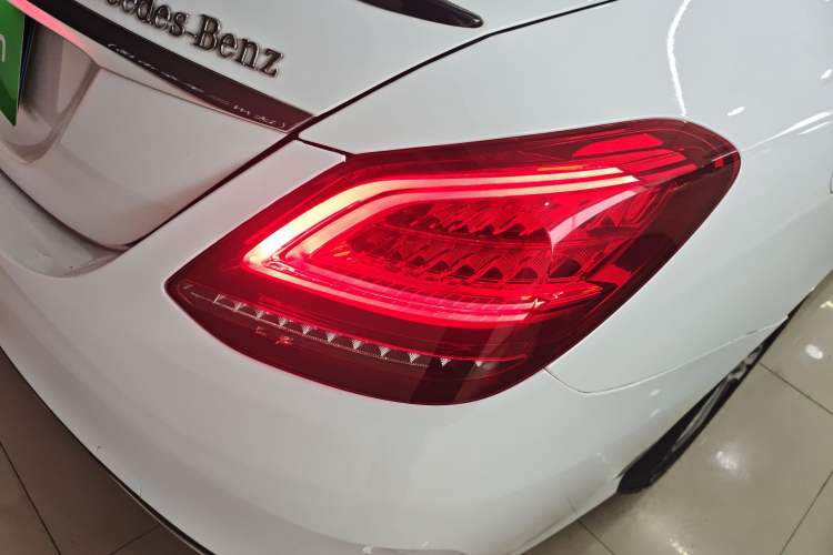 Used Mercedes-Benz C-Class 2019 Restyled C 260 L Sport Edition Right Rear Taillight