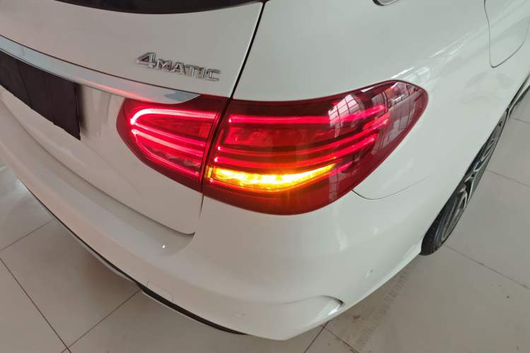 Used Mercedes-Benz C-Class 2019 C 260 Estate Right Rear Taillight