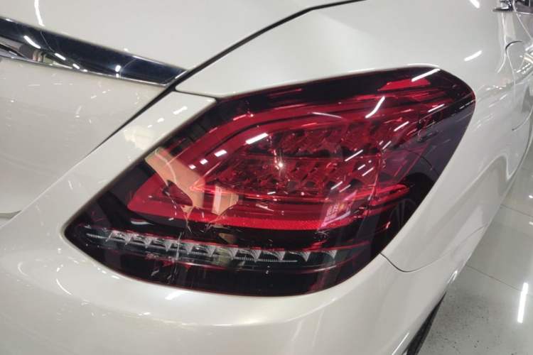 Used Mercedes-Benz C-Class 2019 Restyled C 260 L Sport Edition Right Rear Taillight