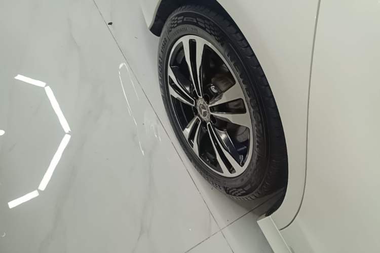 Used Mercedes-Benz C-Class 2019 C 260 Sport Edition Right Rear Wheel Hub