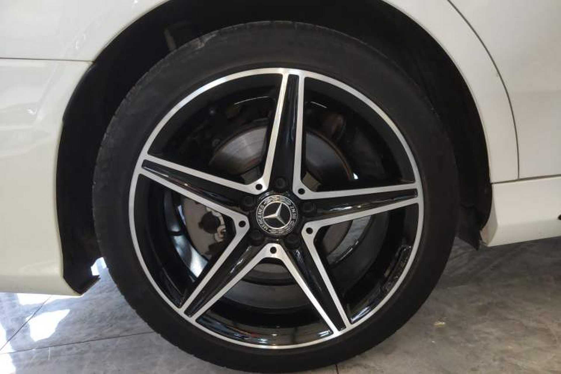 Used Mercedes-Benz C-Class 2019 C 260 Sport Edition 4MATIC Right Rear Wheel Hub