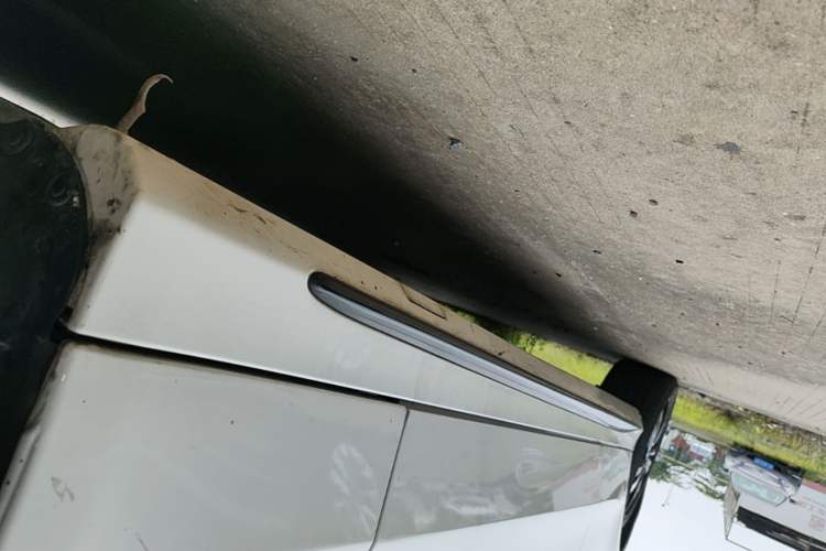 Used Mercedes-Benz C-Class 2019 C 260 Sport Edition Right Side Sill