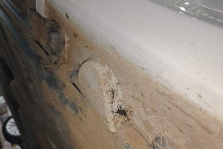 Used Mercedes-Benz C-Class 2019 C 180 L Fashion Edition Sport Version Right Side Sill