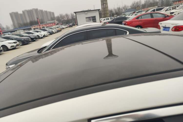 Used Mercedes-Benz C-Class 2019 C 260 L Sport Edition Roof