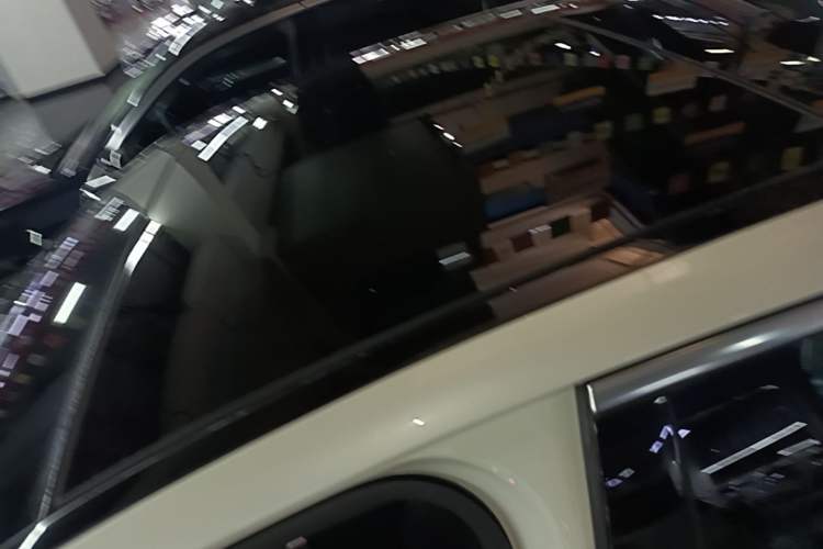 Used Mercedes-Benz C-Class 2019 Restyled C 260 L Sport Edition Roof