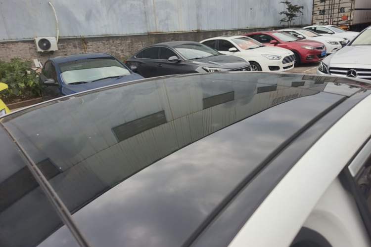 Used Mercedes-Benz C-Class 2019 Restyled C 260 L Sport Edition Roof